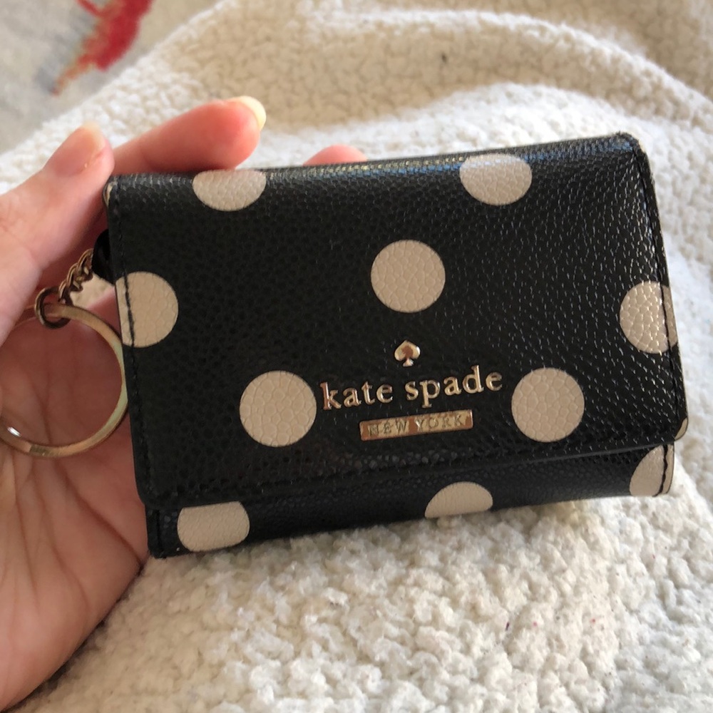 Kate Spade Dot Wallet - Used